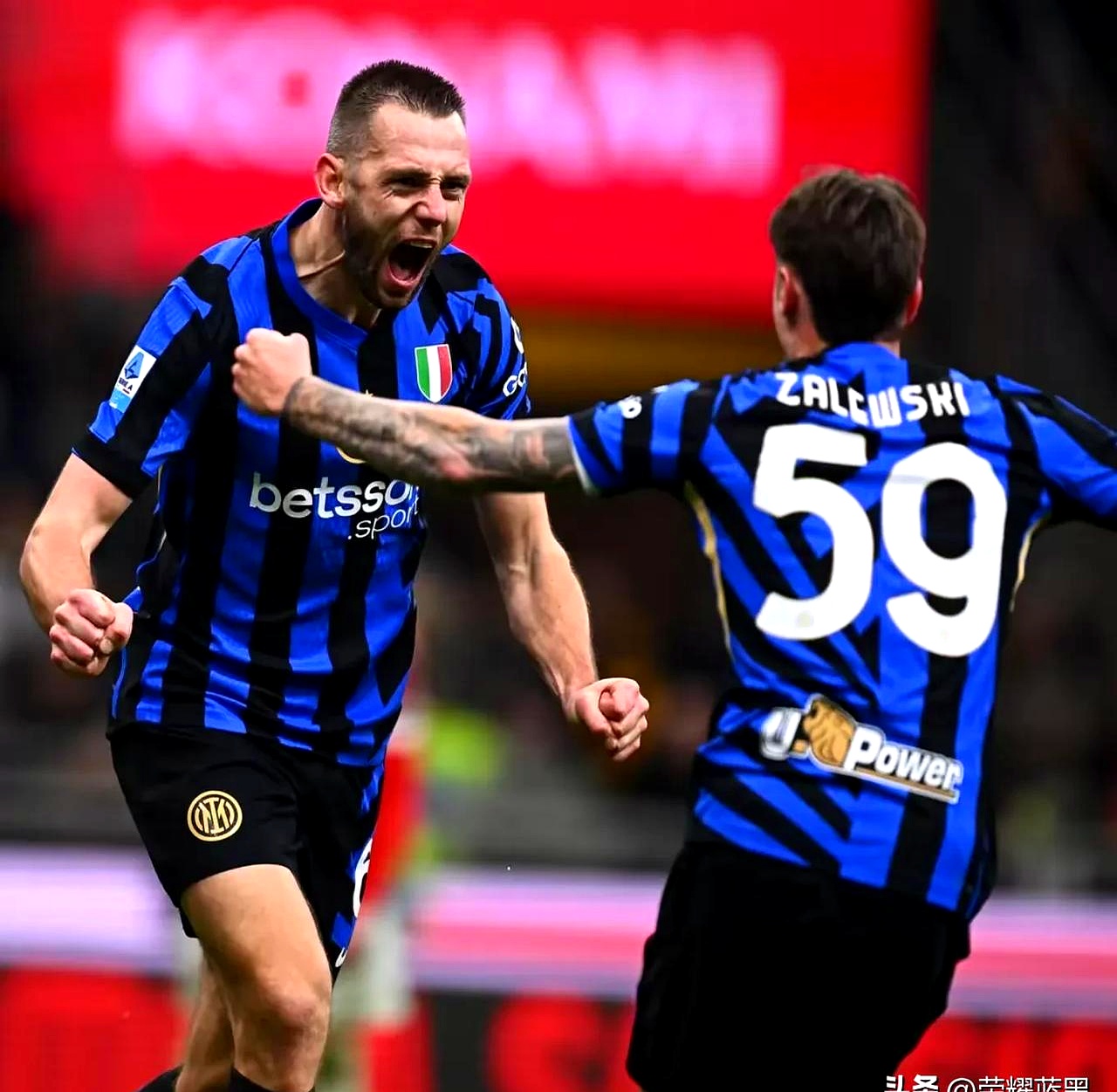 关于AC米兰发布备战花絮；今夜状态回暖；葡超任务艰巨；赛程密集仍需轮换的信息